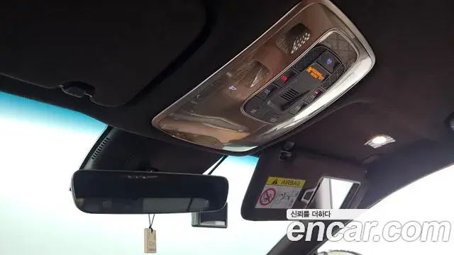 Genesis G80 2020 — Photo 28/32