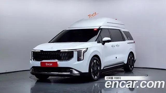 Kia Carnival 2024 — Şəkil 10/38