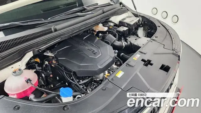 Kia Carnival 2024 — Şəkil 29/38