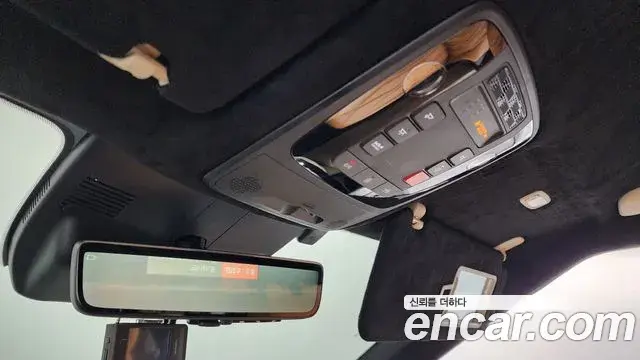 Kia Carnival 2024 — Şəkil 22/38