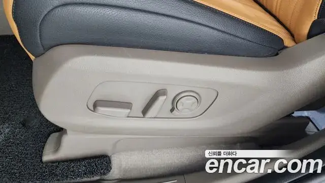 Kia Carnival 2024 — Şəkil 4/38