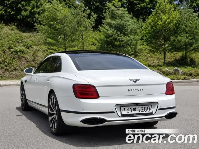 Bentley Flying Spur 2022 — Photo 20/20