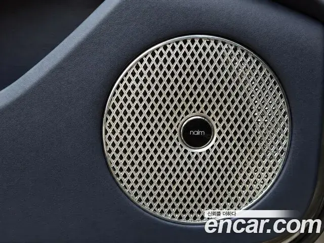 Bentley Flying Spur 2022 — Photo 19/20