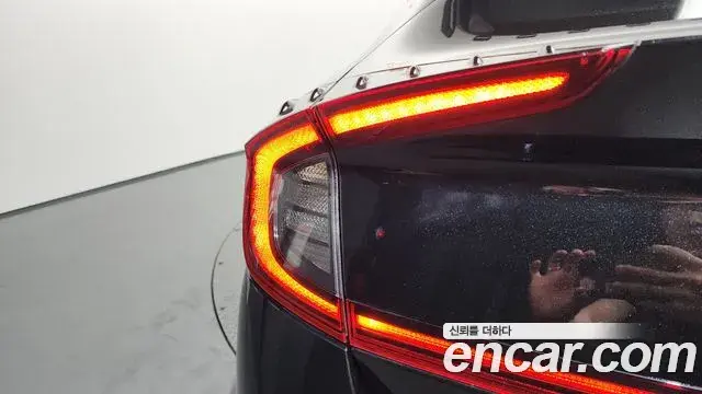 Hyundai Sonata Hybrid 2021 — Şəkil 6/31