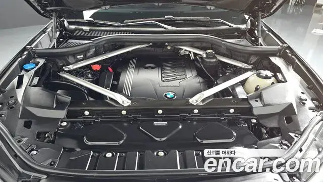 BMW X5 2022 — Şəkil 9/32