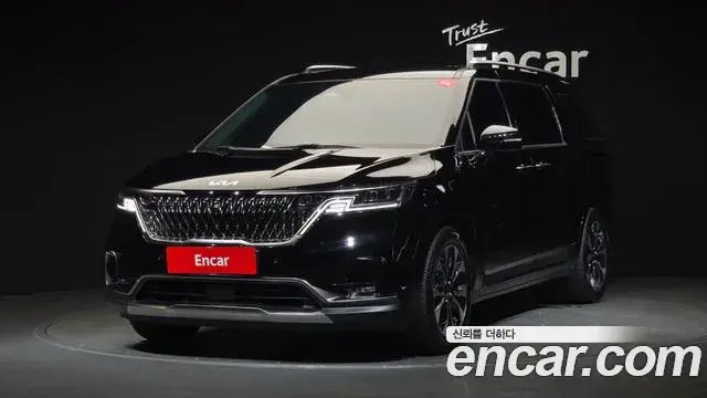 Kia Carnival 2022 — Фото 1/20