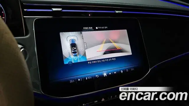 Mercedes-Benz E-Class 2025 — Фото 15/20
