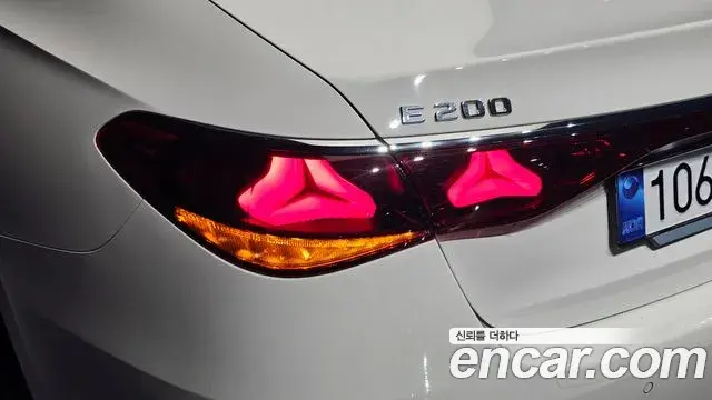 Mercedes-Benz E-Class 2025 — Şəkil 7/37