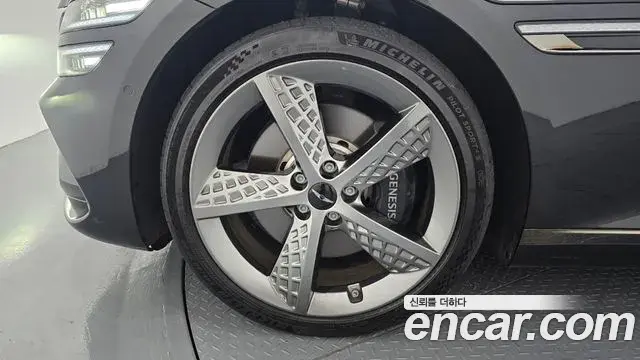 Genesis G80 2024 — Şəkil 14/20