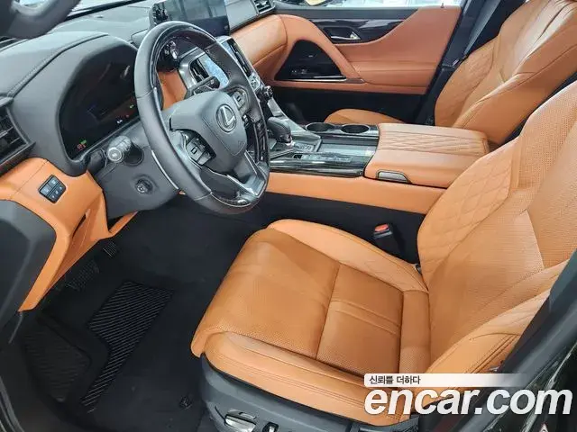 Lexus LX 2025 — Фото 9/20