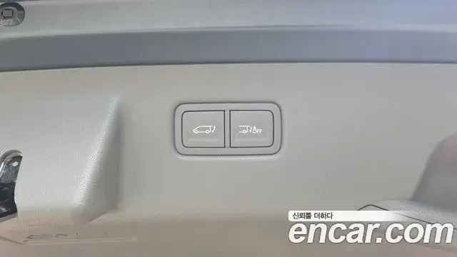 Hyundai Staria 2024 — Photo 2/20