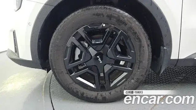 Kia Sorento 2024 — Şəkil 31/35
