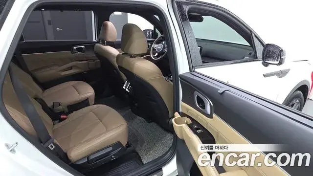 Kia Sorento 2024 — Şəkil 13/35