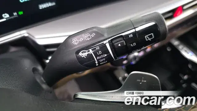 Kia Sorento 2024 — Şəkil 27/35