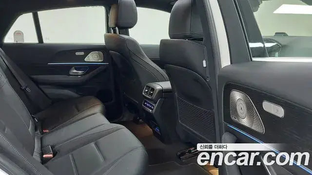 Mercedes-Benz GLE-Class 2025 — Фото 9/17