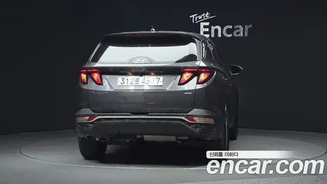 Hyundai Tucson Hybrid 2021 — ფოტო 10/20