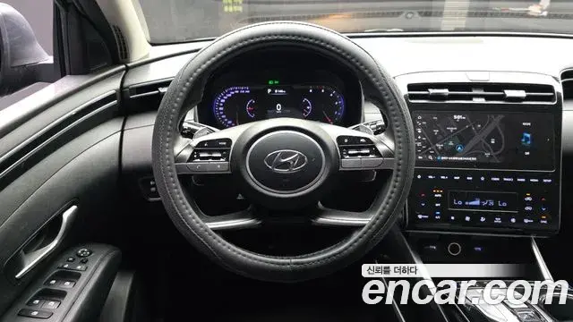 Hyundai Tucson Hybrid 2021 — ფოტო 20/20