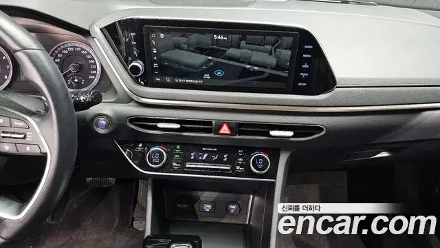 Hyundai Sonata 2021 — Фото 14/20