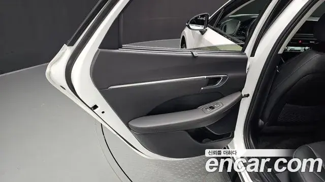 Hyundai Sonata Hybrid 2021 — Şəkil 4/36
