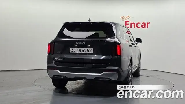 Kia Sorento 2024 — ფოტო 15/20