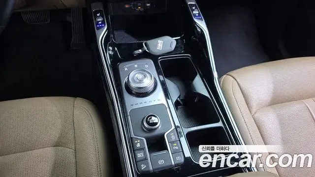 Kia Sorento 2024 — ფოტო 4/20