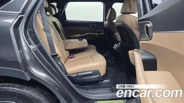 Kia Sorento 2024 — ფოტო 12/20