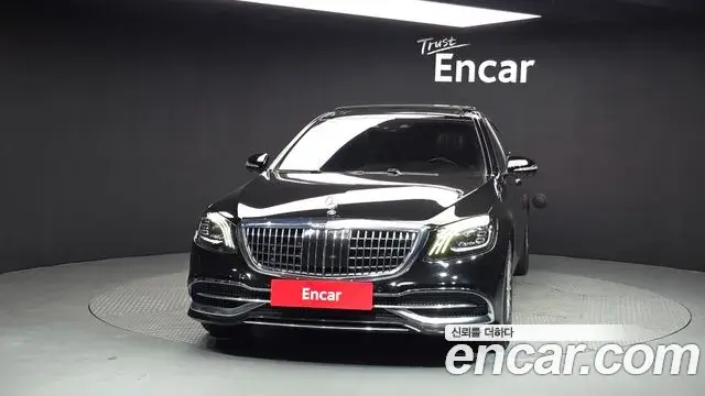 Mercedes-Benz S-Class 2019 — Photo 16/20