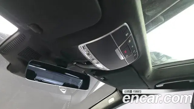 Mercedes-Benz S-Class 2019 — Photo 20/20