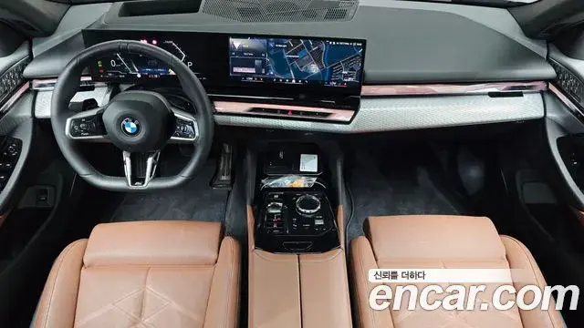 BMW 5 Series 2025 — Фото 7/20