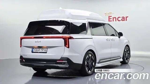 Kia Carnival 2024 — Şəkil 22/36