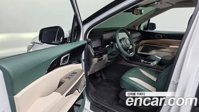 Kia Carnival 2024 — Şəkil 33/36