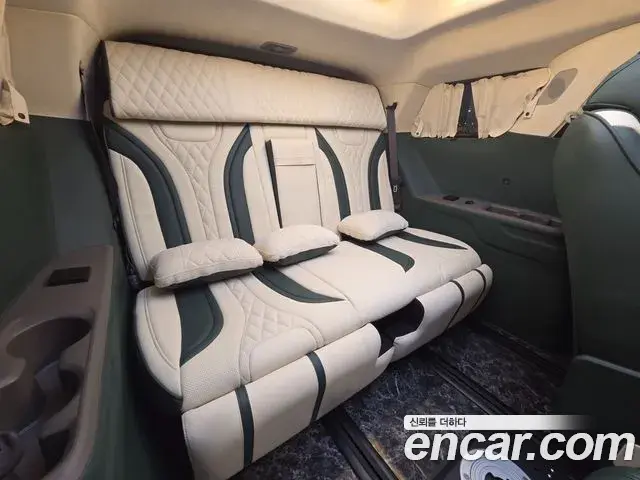 Kia Carnival 2024 — Şəkil 10/36