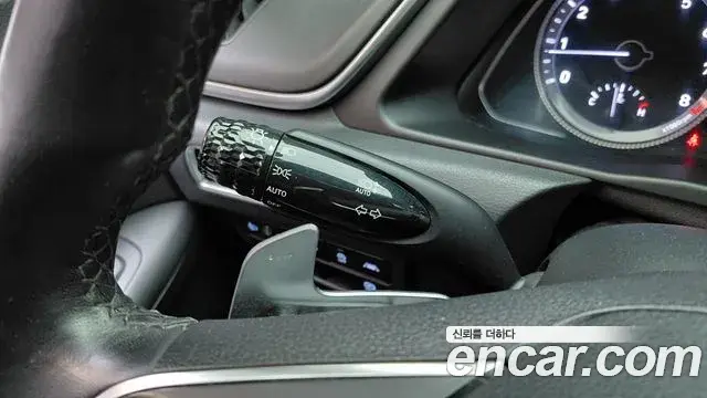 Hyundai Sonata Hybrid 2022 — ფოტო 24/28