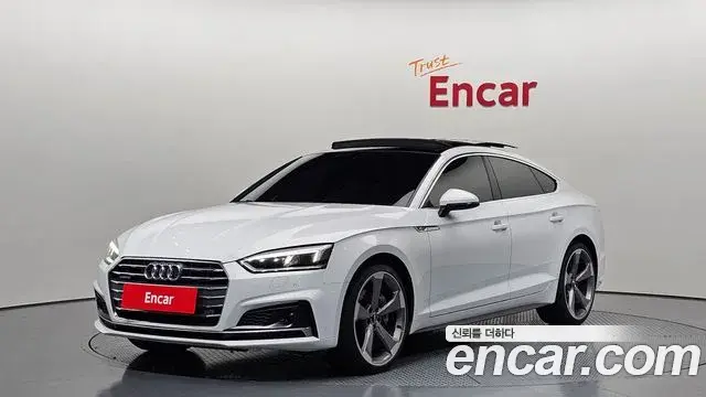 Audi A5 2019 — Фото 1/20