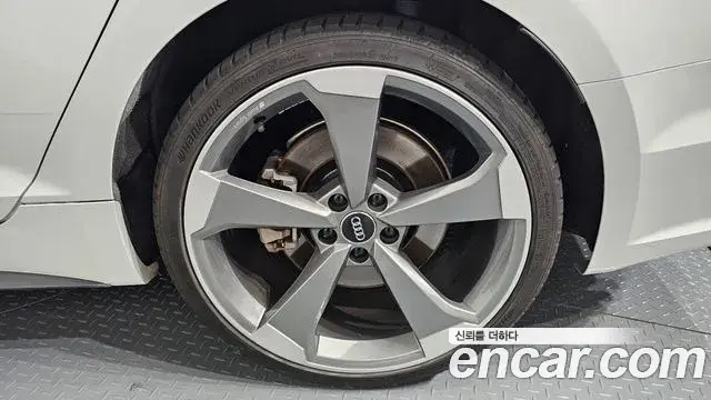 Audi A5 2019 — Photo 21/32
