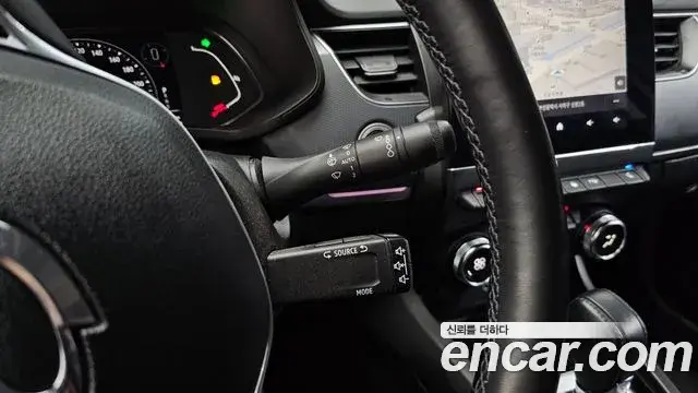 Renault Samsung XM3 2022 — ფოტო 9/32