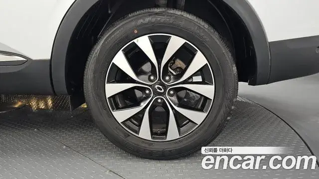 Renault Samsung XM3 2022 — ფოტო 11/32