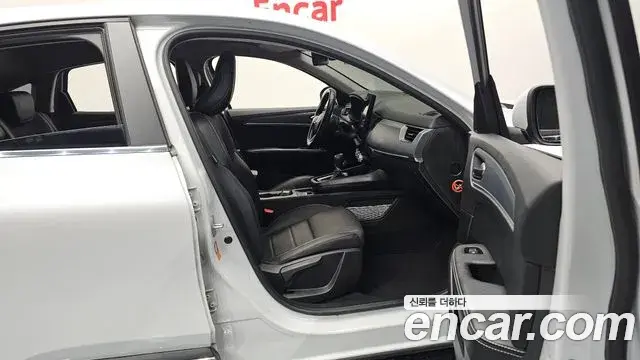 Renault Samsung XM3 2022 — ფოტო 5/32