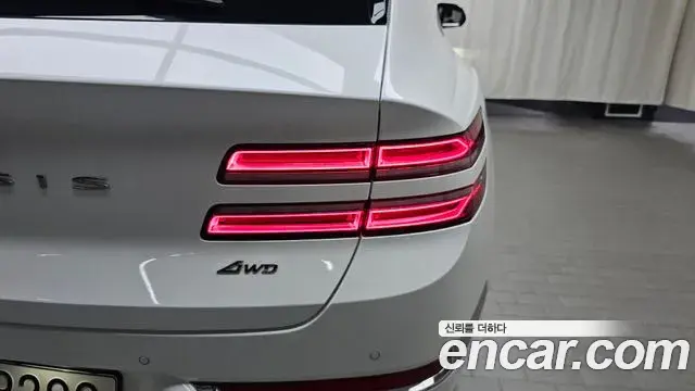 Genesis GV80 2023 — ფოტო 25/35
