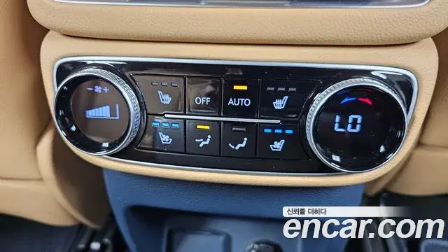 Genesis GV80 2023 — ფოტო 15/35