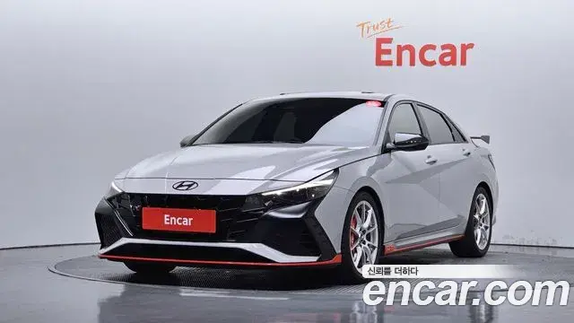 Hyundai Avante 2022 — Фото 1/20