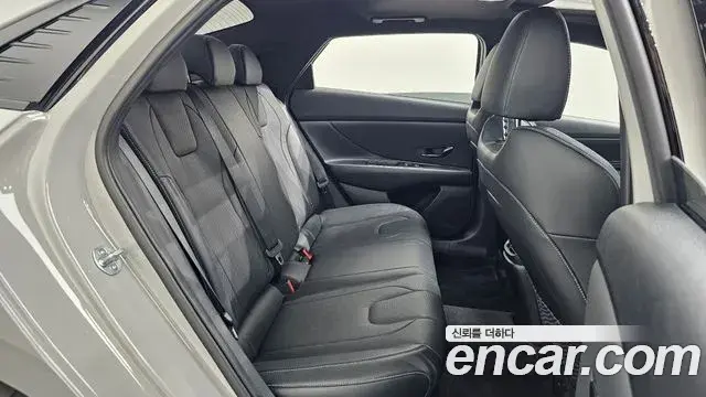 Hyundai Avante 2022 — Фото 12/20