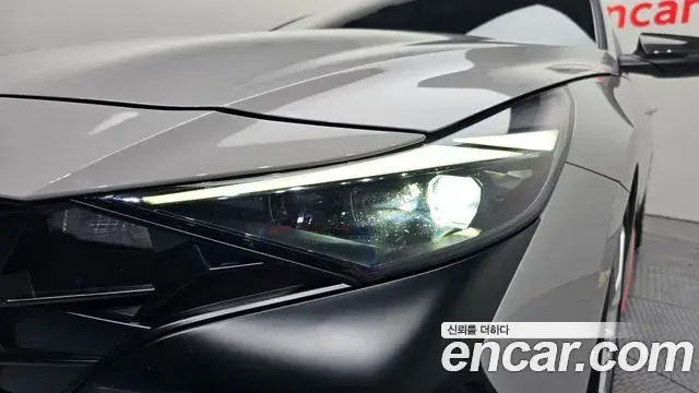 Hyundai The New Avante Hybrid 2022 — ფოტო 29/34