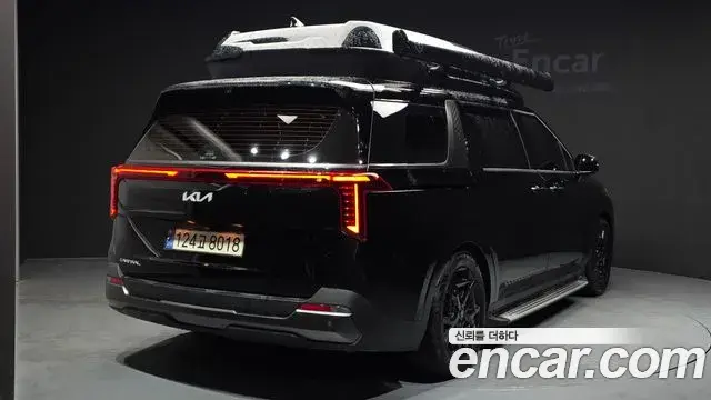 Kia Carnival 2024 — Фото 1/20