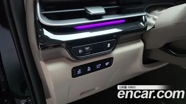 Kia Carnival 2024 — Фото 20/20