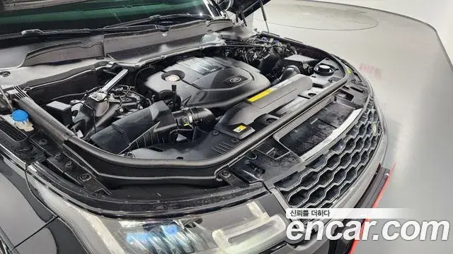 Land Rover Range Rover Sport 2019 — Photo 30/39