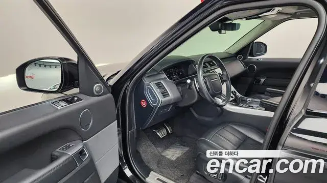 Land Rover Range Rover Sport 2019 — Photo 39/39