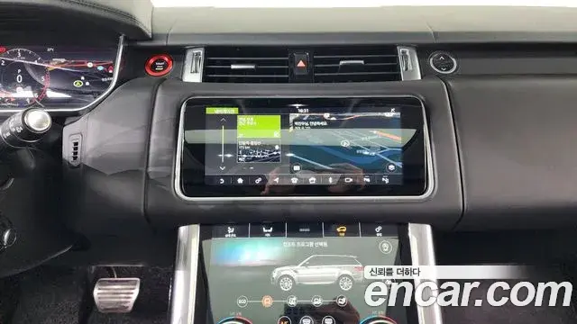 Land Rover Range Rover Sport 2019 — Photo 23/39