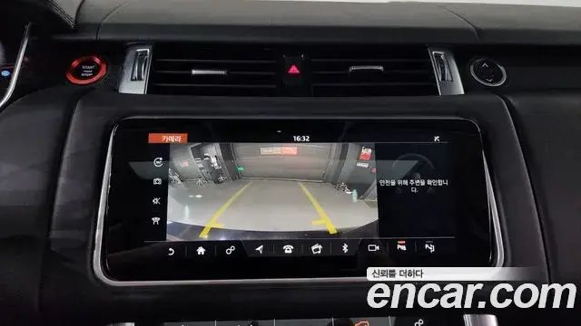 Land Rover Range Rover Sport 2019 — Photo 32/39