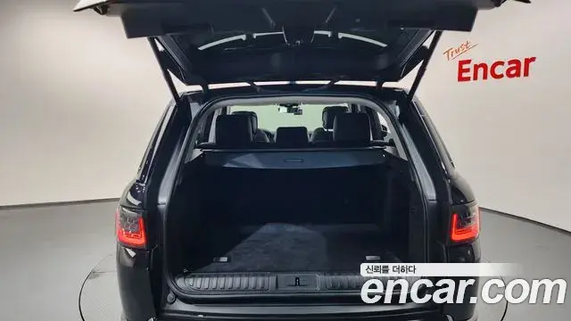 Land Rover Range Rover Sport 2019 — Photo 18/39